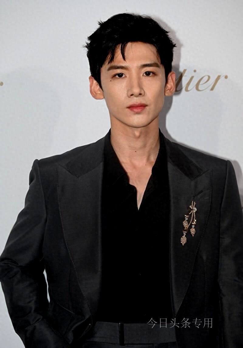 哪个明星爆不出来黑料,_钟汉良零绯闻原因_钟汉良婚姻状况