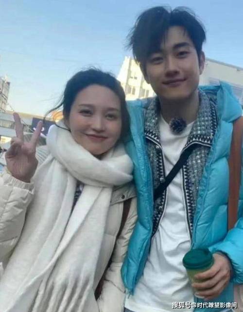 恋爱娱乐圈最近有点忙：金莎官宣领证、吴昕7年地下恋曝光