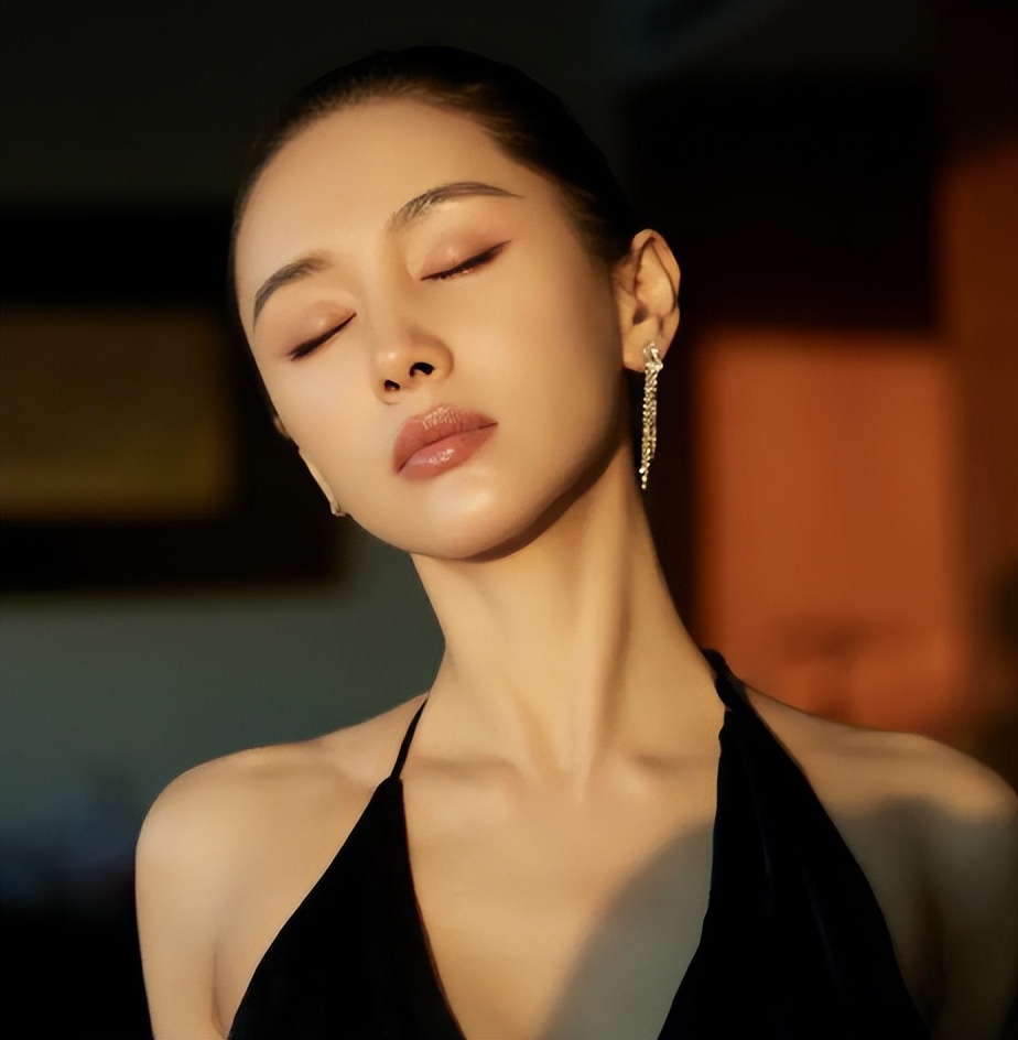 女明星身高排行_女明星身高气场强大_实际身高矮小气场高