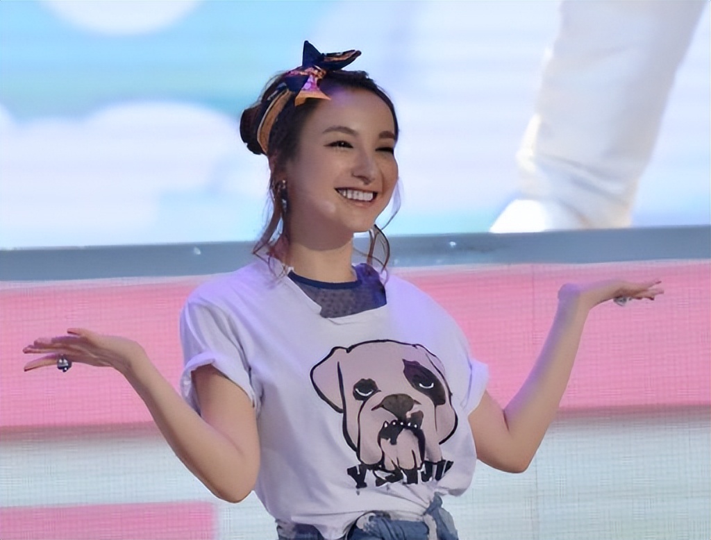 吴昕 主持人生涯 节目转型_吴昕娱乐圈小说