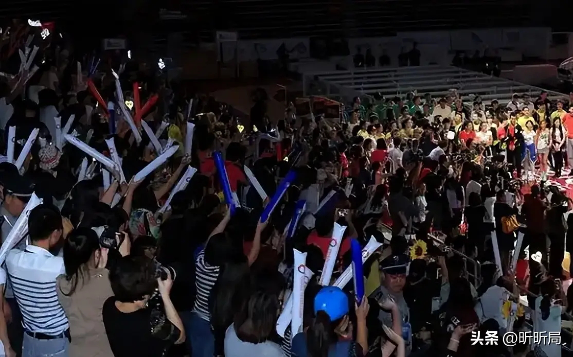 娱乐至死现象根源_娱乐圈低俗节目泛滥_讨厌中国娱乐圈